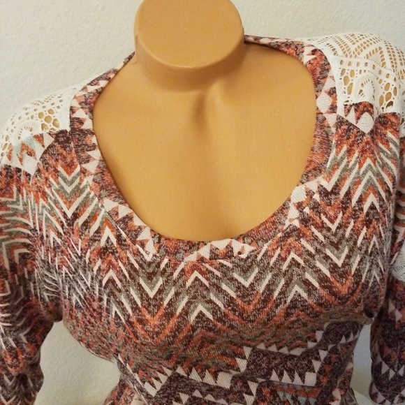 Almost famous top Shirt size L - Picture 1 of 5